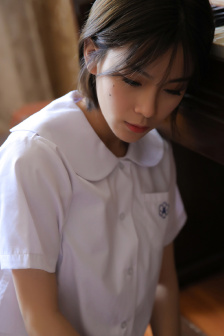 嫩草香蕉水蜜桃